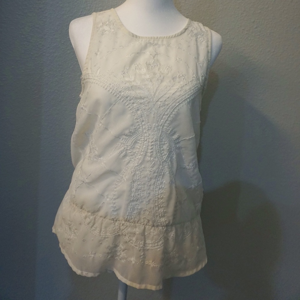 White Design Top